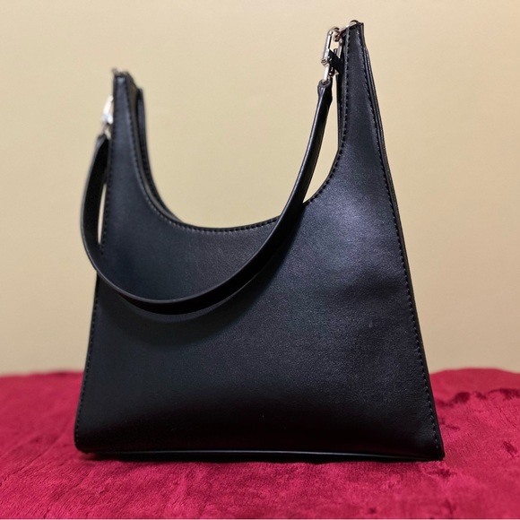 Black Faux Leather GUESS Shoulder Bag - Picture 2 of 8